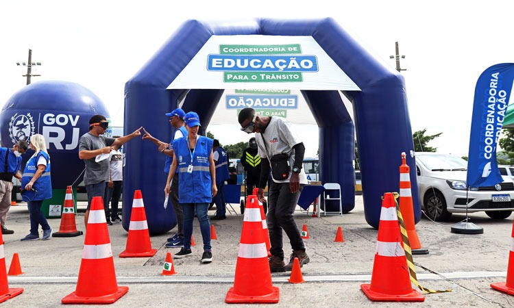Evento acontecendo sobre a Educação no Trânsito